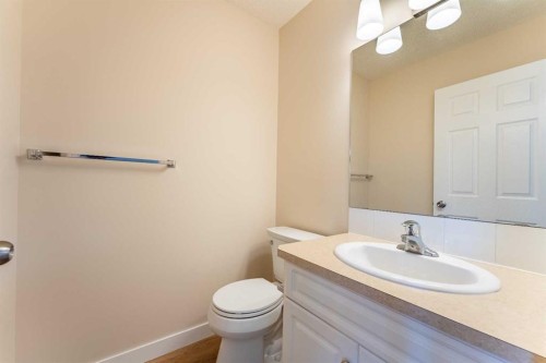 7415 26A Street Se, Calgary, AB 