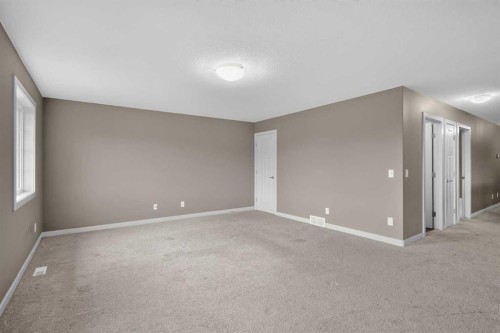 129 Everhollow Rise Sw, Calgary, AB 