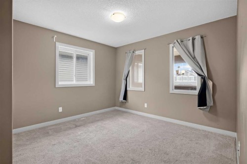 129 Everhollow Rise Sw, Calgary, AB 