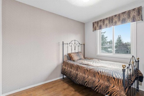 30 Bermuda Drive Nw, Calgary, AB 