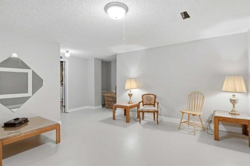 30 Bermuda Drive Nw, Calgary, AB 