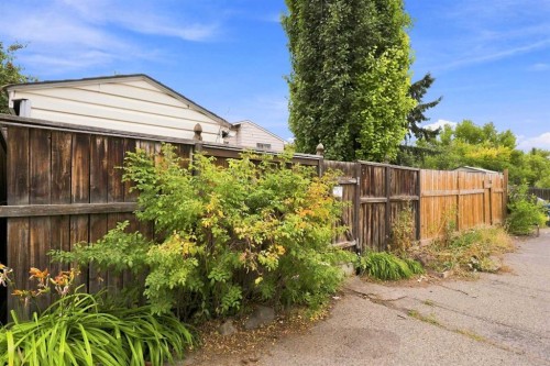 30 Bermuda Drive Nw, Calgary, AB 