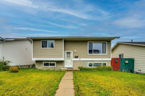 48 Falton Rise Ne, Calgary, AB 