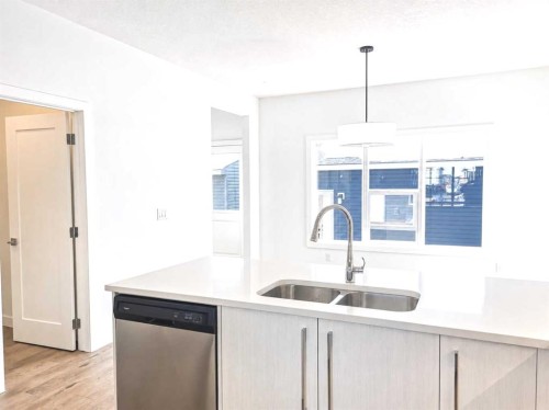 245 Walcrest Way Se, Calgary, AB 