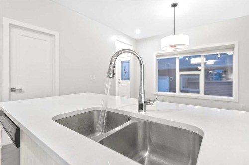 245 Walcrest Way Se, Calgary, AB 