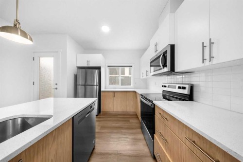 144 Walden Lane Se, Calgary, AB 