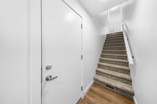 144 Walden Lane Se, Calgary, AB 