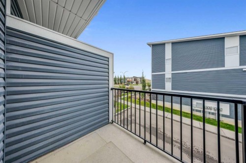 144 Walden Lane Se, Calgary, AB 