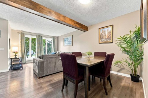 27 Erin Grove Close Se, Calgary, AB 