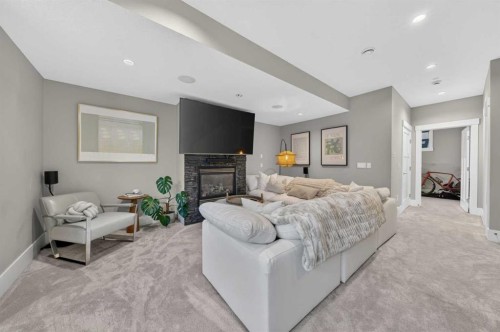 2413B Richmond Road Sw, Calgary, AB 