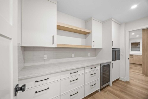 44 Canterbury Drive Sw, Calgary, AB 