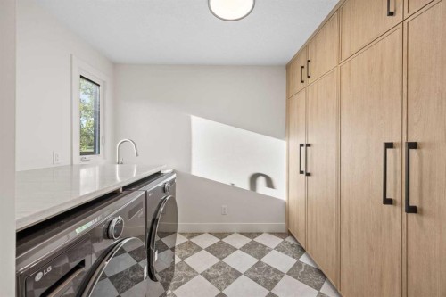 44 Canterbury Drive Sw, Calgary, AB 