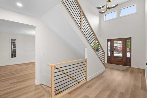 44 Canterbury Drive Sw, Calgary, AB 