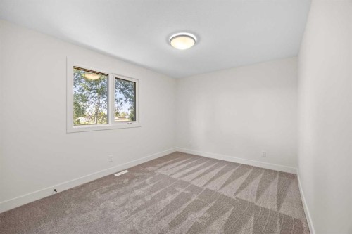 44 Canterbury Drive Sw, Calgary, AB 