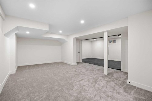 44 Canterbury Drive Sw, Calgary, AB 