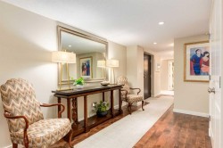 400F-500 Eau Claire Avenue SWCalgary, AB T2P 3R8