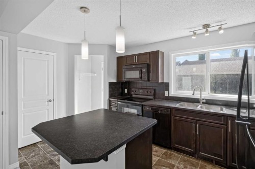 577 Auburn Bay Avenue Se, Calgary, AB 