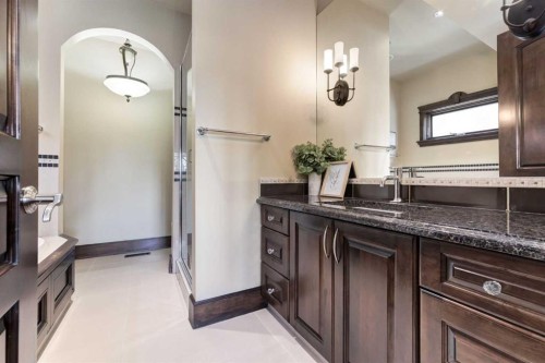 1840 Westmount Boulevard Nw, Calgary, AB 