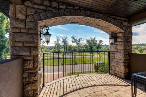 1840 Westmount Boulevard Nw, Calgary, AB 