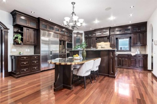 1840 Westmount Boulevard Nw, Calgary, AB 