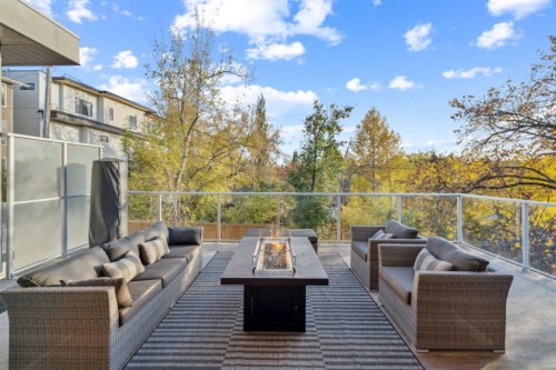 2407 13 Avenue Nw, Calgary, AB 