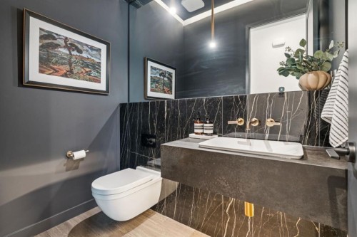 2407 13 Avenue Nw, Calgary, AB 