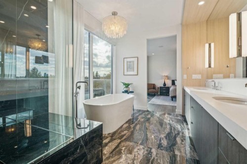 2407 13 Avenue Nw, Calgary, AB 