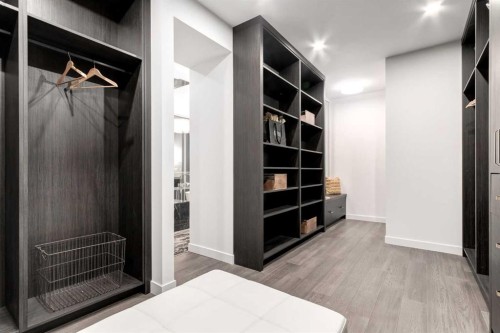 2407 13 Avenue Nw, Calgary, AB 