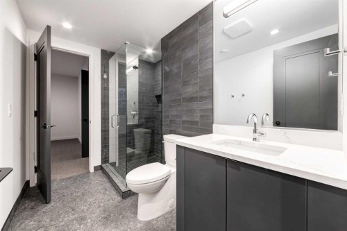2407 13 Avenue Nw, Calgary, AB 