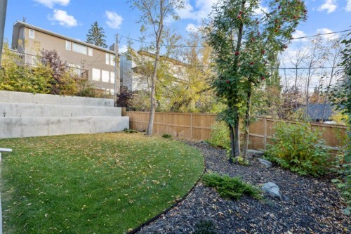 2407 13 Avenue Nw, Calgary, AB 