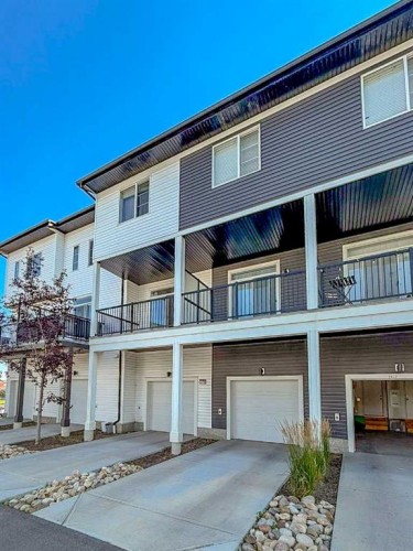 2474 210 Avenue Se, Calgary, AB 
