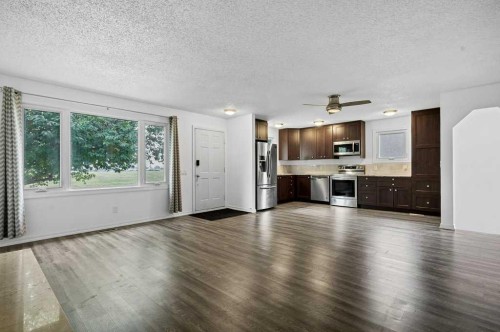 844 Rundlecairn Way Ne, Calgary, AB 