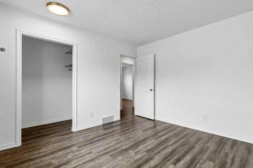 844 Rundlecairn Way Ne, Calgary, AB 