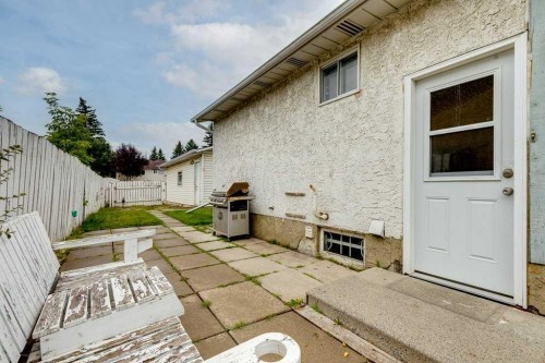 844 Rundlecairn Way Ne, Calgary, AB 
