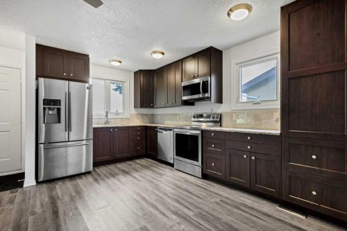 844 Rundlecairn Way Ne, Calgary, AB 