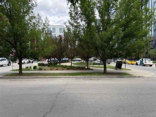 313-955 Mcpherson Road Ne, Calgary, AB 