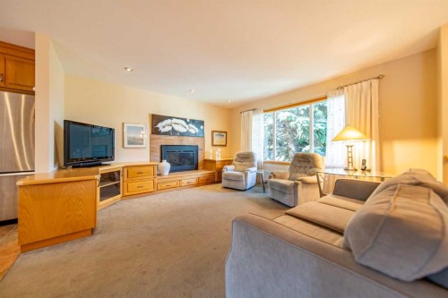 116 Queensland Place Se, Calgary, AB 