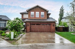 151 Cove Place  Chestermere, AB T1X 1J6