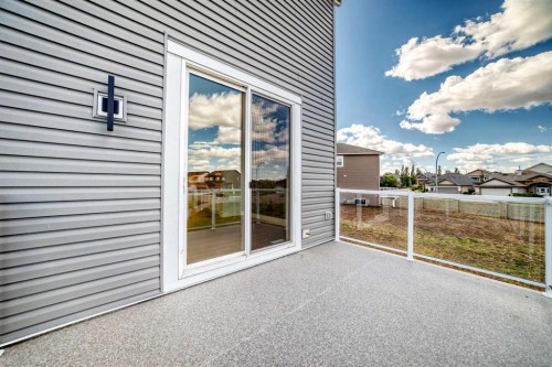65 Lakes Estates Circle, Strathmore, AB 
