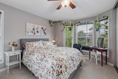 2046 New Brighton Gardens Se, Calgary, AB 