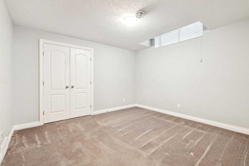 383 Evansglen Drive Nw, Calgary, AB 