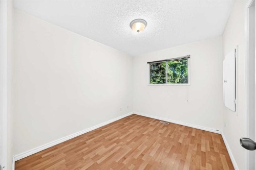 9611 24 Street Sw, Calgary, AB 