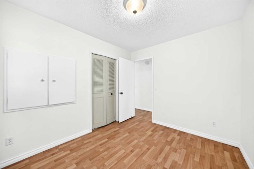 9611 24 Street Sw, Calgary, AB 