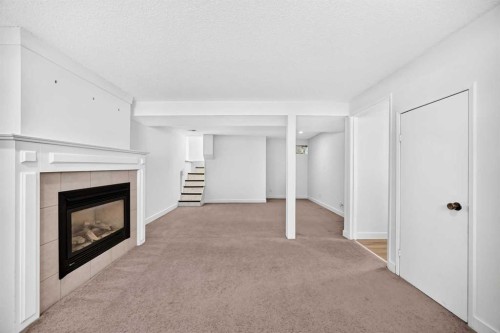 9611 24 Street Sw, Calgary, AB 