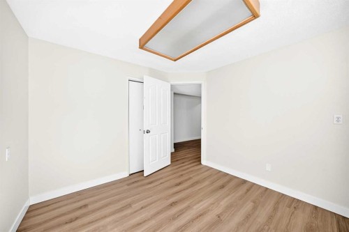 9611 24 Street Sw, Calgary, AB 