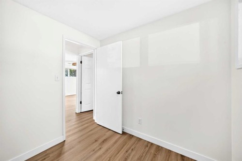 9611 24 Street Sw, Calgary, AB 