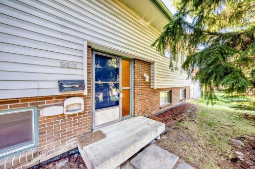9611 24 Street Sw, Calgary, AB 