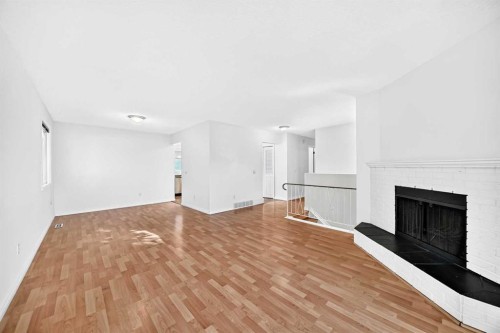 9611 24 Street Sw, Calgary, AB 