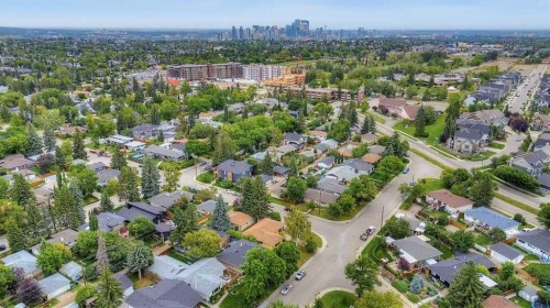 3304 36 Avenue Sw, Calgary, AB 