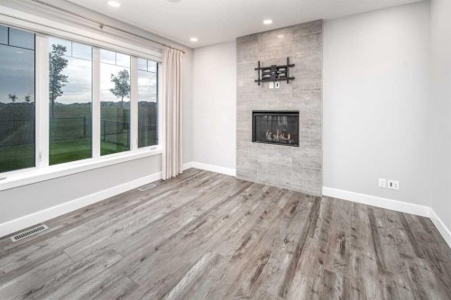 282 Masters Avenue Se, Calgary, AB 